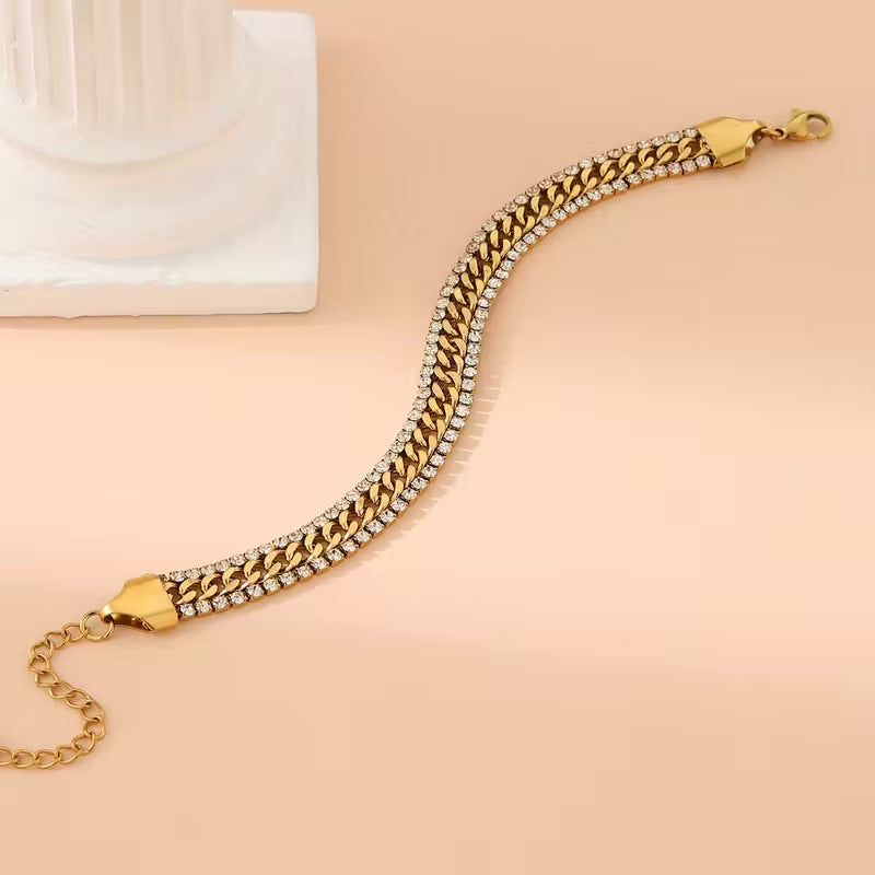 Vela Bracelet | Gold