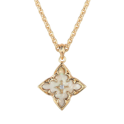 Brown Clover Pendant Necklace | Gold